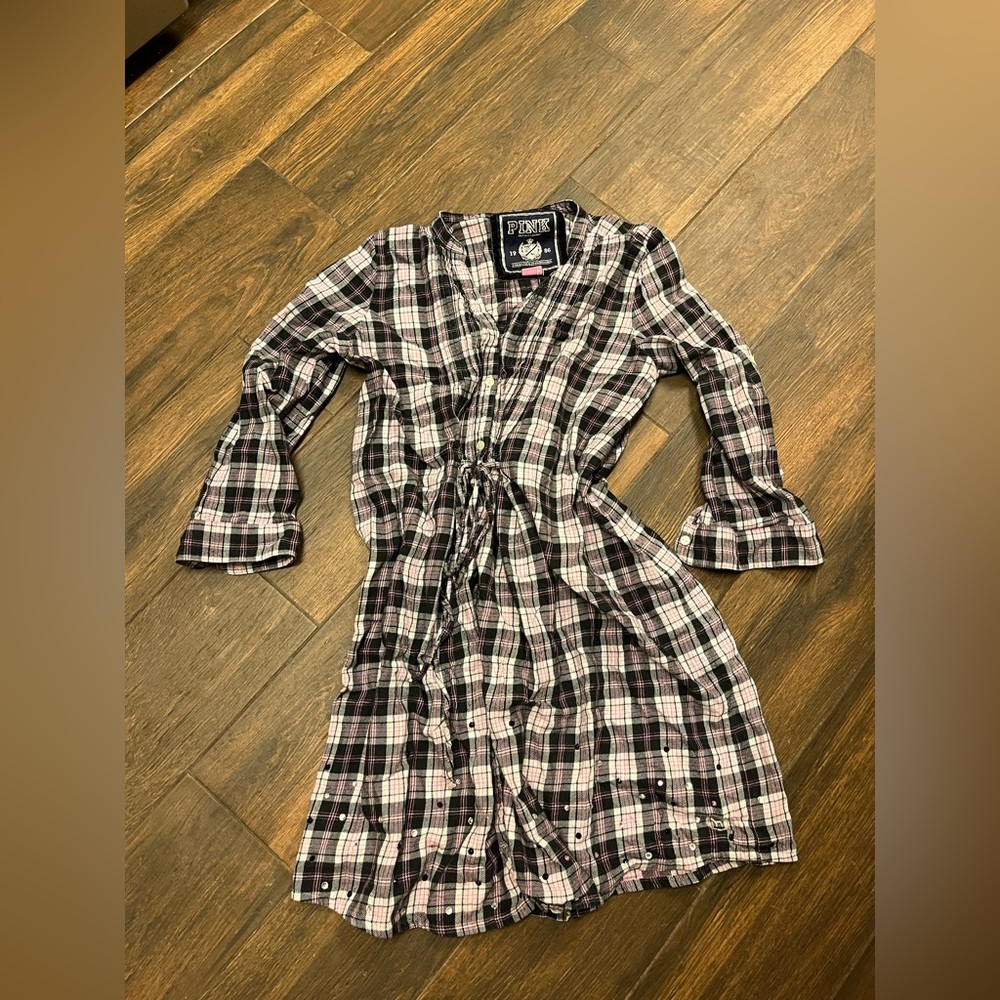 ✨Victoria’s Secret ‘pink’ plaid long sleeved sleep shirt/dress, size small✨